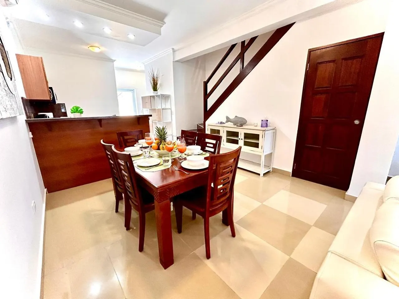 بيت للعطل Aruba Breeze Condo B7 شاطئ بالم أروبا